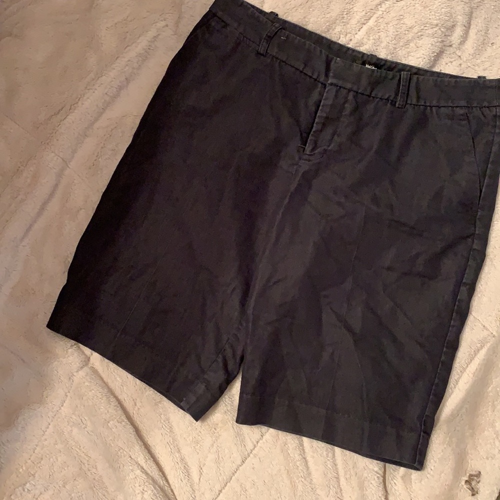 Mossimo shorts - Picture 2 of 6